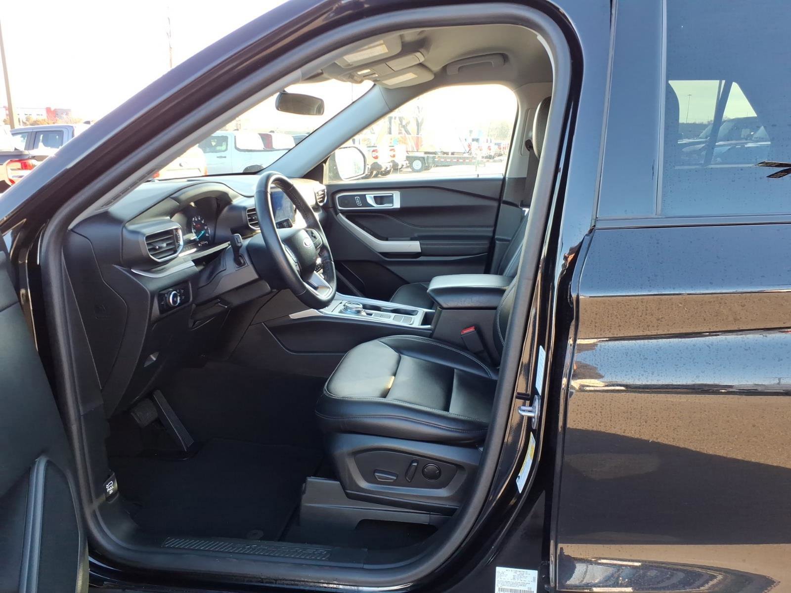 Certified 2024 Ford Explorer XLT w/ Equipment Group 202A image 11