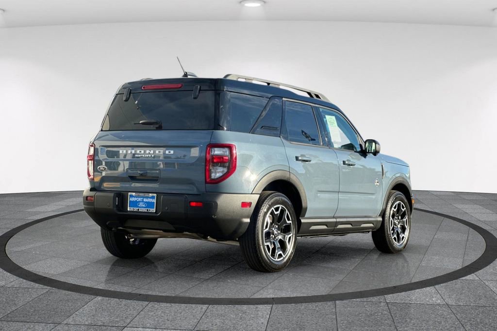 Certified 2025 Ford Bronco Sport Outer Banks w/ Outer Banks Tech Package+ image 4