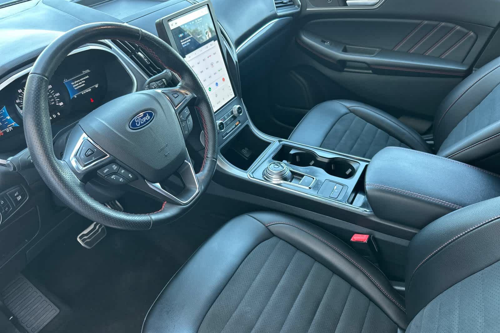 Certified 2021 Ford Edge ST-Line FWD image 12