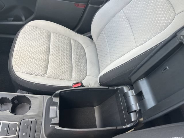Certified 2023 Ford Escape Active AWD/4WD image 22