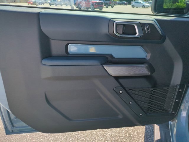 Certified 2021 Ford Bronco Outer Banks AWD/4WD image 13