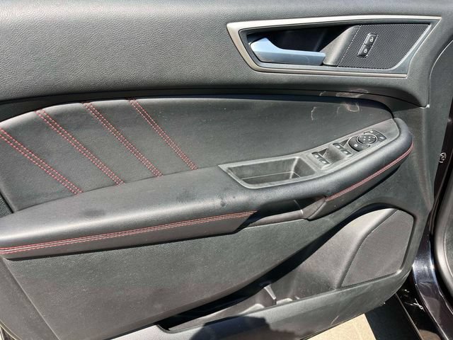 Certified 2024 Ford Edge ST-Line AWD/4WD image 26