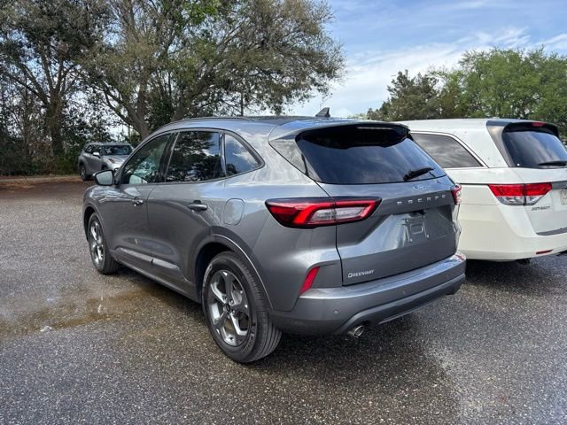 Certified 2023 Ford Escape ST-Line w/ Tech Pack #1 image 4