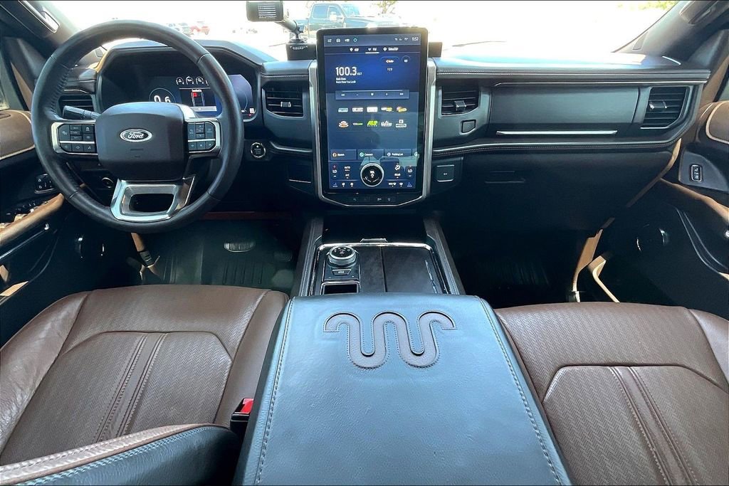 Certified 2024 Ford Expedition King Ranch RWD image 7
