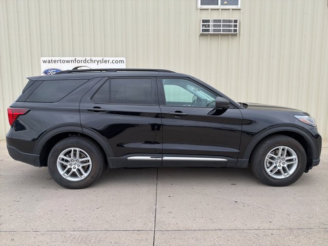Certified 2025 Ford Explorer Active