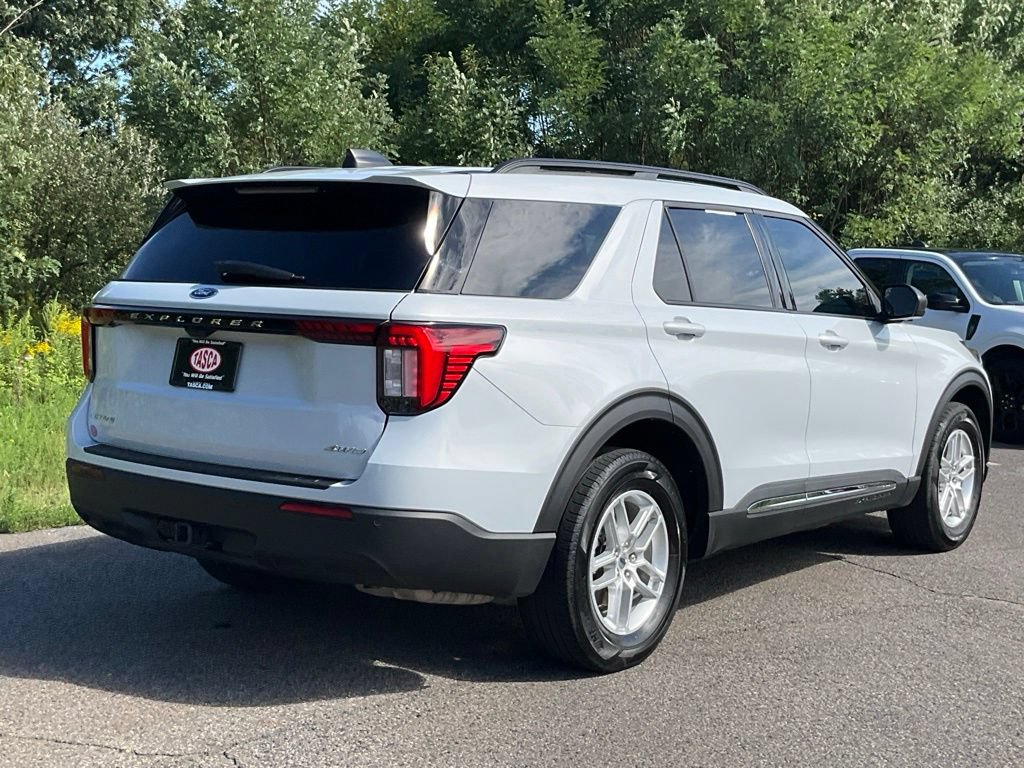 Certified 2025 Ford Explorer Active AWD/4WD image 27
