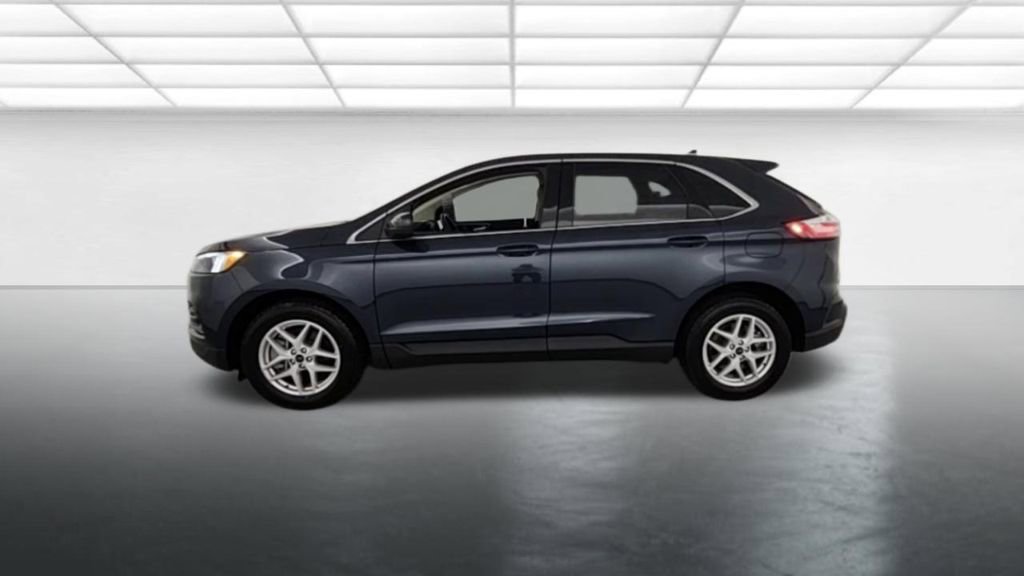 Certified 2023 Ford Edge SEL w/ Convenience Package AWD/4WD image 5
