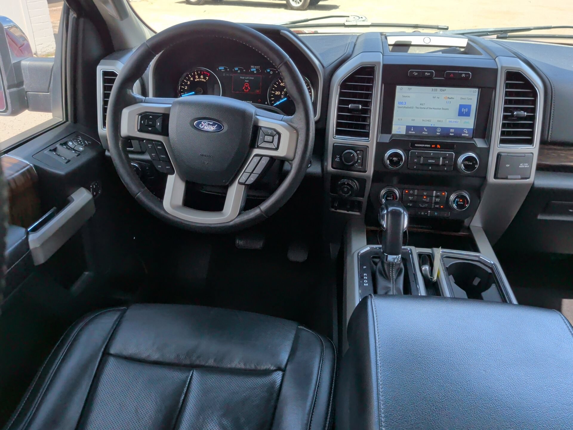 Certified 2019 Ford F150 Lariat w/ Equipment Group 502A Luxury AWD/4WD image 12