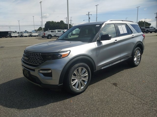 Certified 2022 Ford Explorer Limited w/ Limited Technology Package image 8