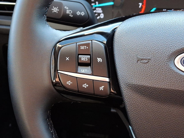 Certified 2022 Ford Escape SEL image 25