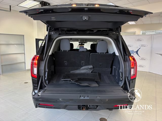 Certified 2025 Ford Expedition Active RWD image 12