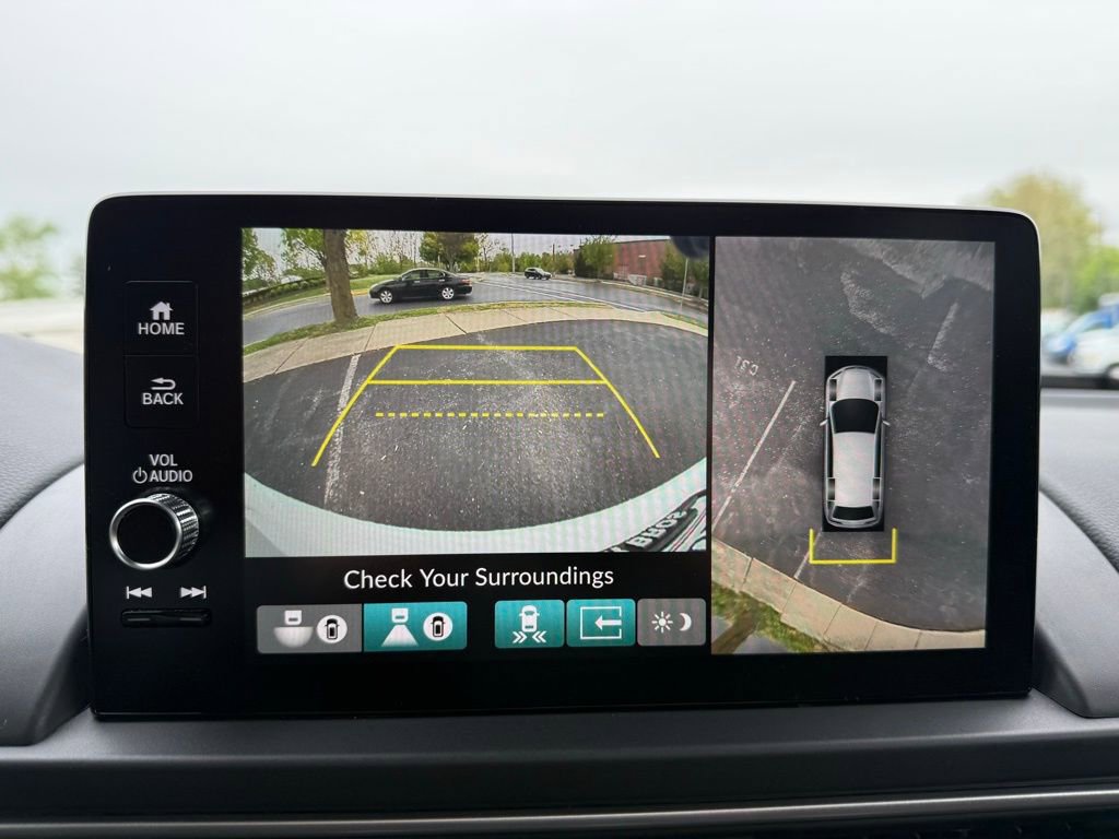 Used 2024 Honda Pilot Elite image 17