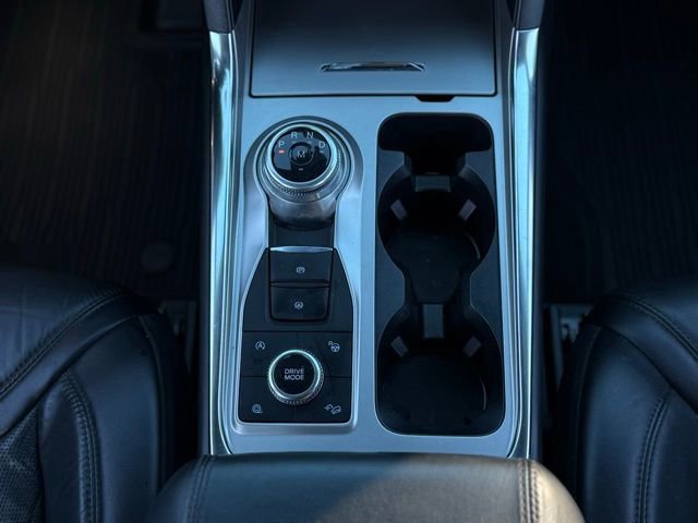 Certified 2020 Ford Explorer Platinum w/ Premium Technology Package image 47