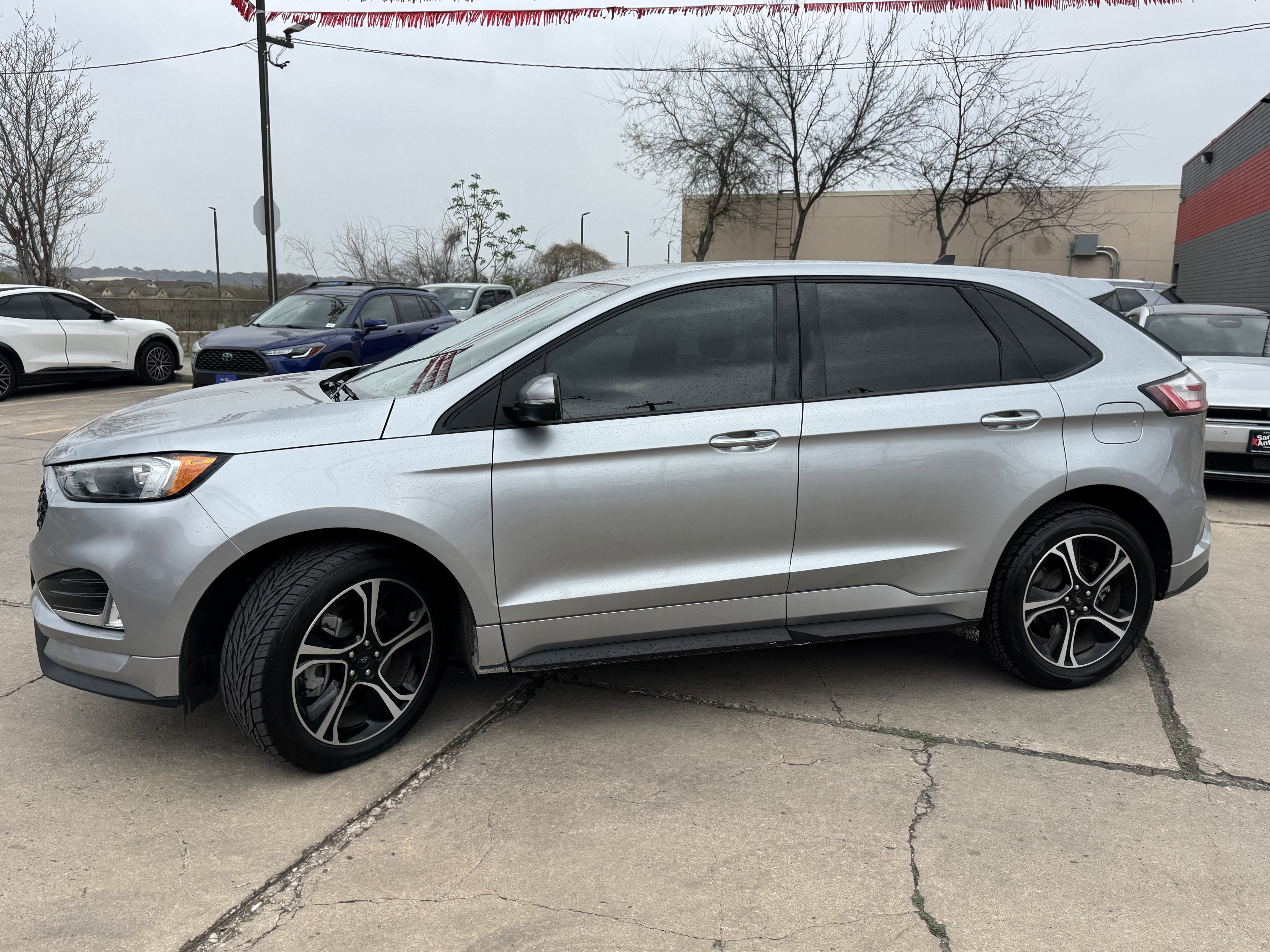 Certified 2022 Ford Edge ST image 11