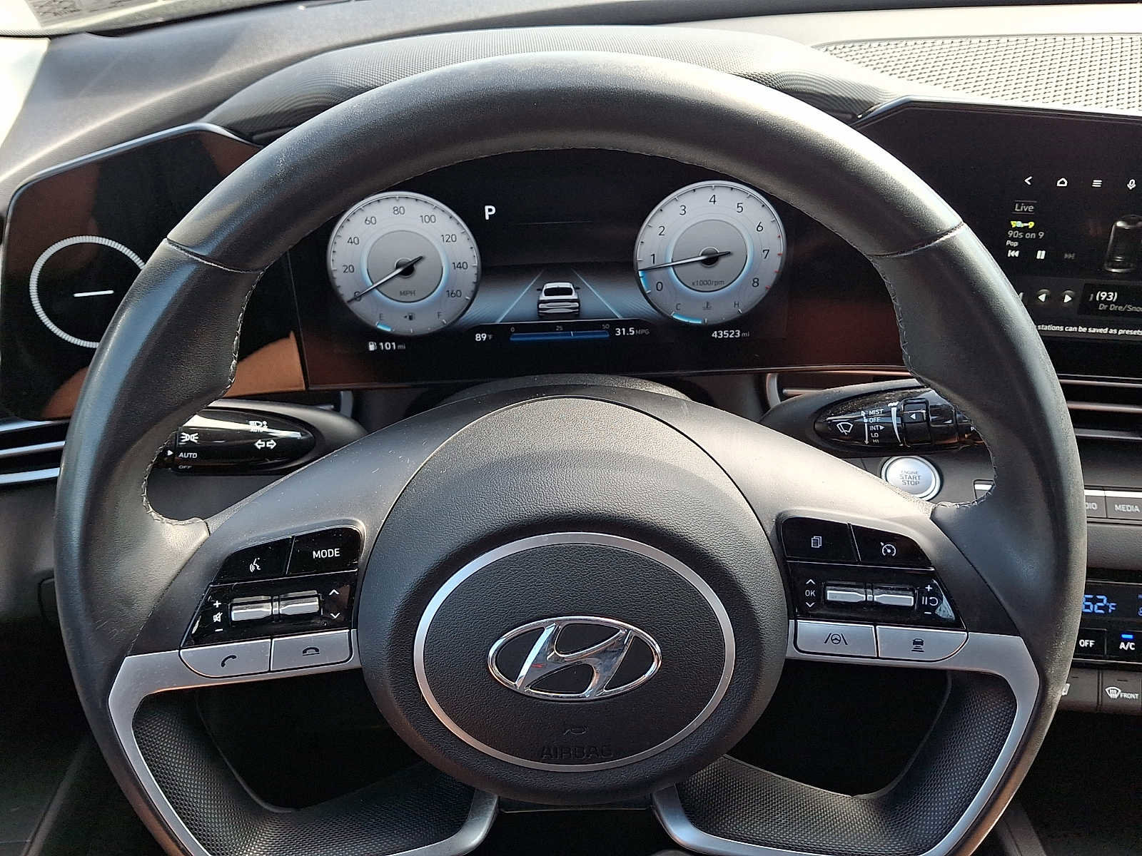 Used 2023 Hyundai Elantra SEL w/ Convenience Package FWD image 19