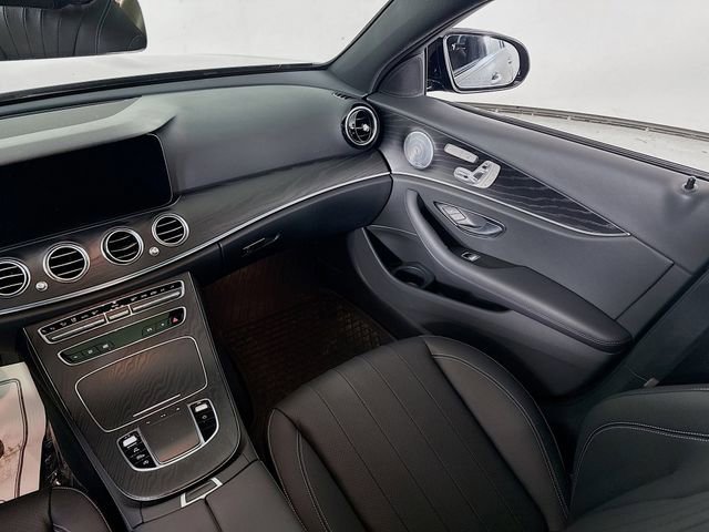 Used 2021 Mercedes-Benz E 350 4MATIC Sedan image 25
