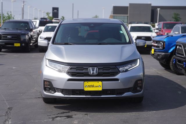 Used 2025 Honda Odyssey EX-L image 3