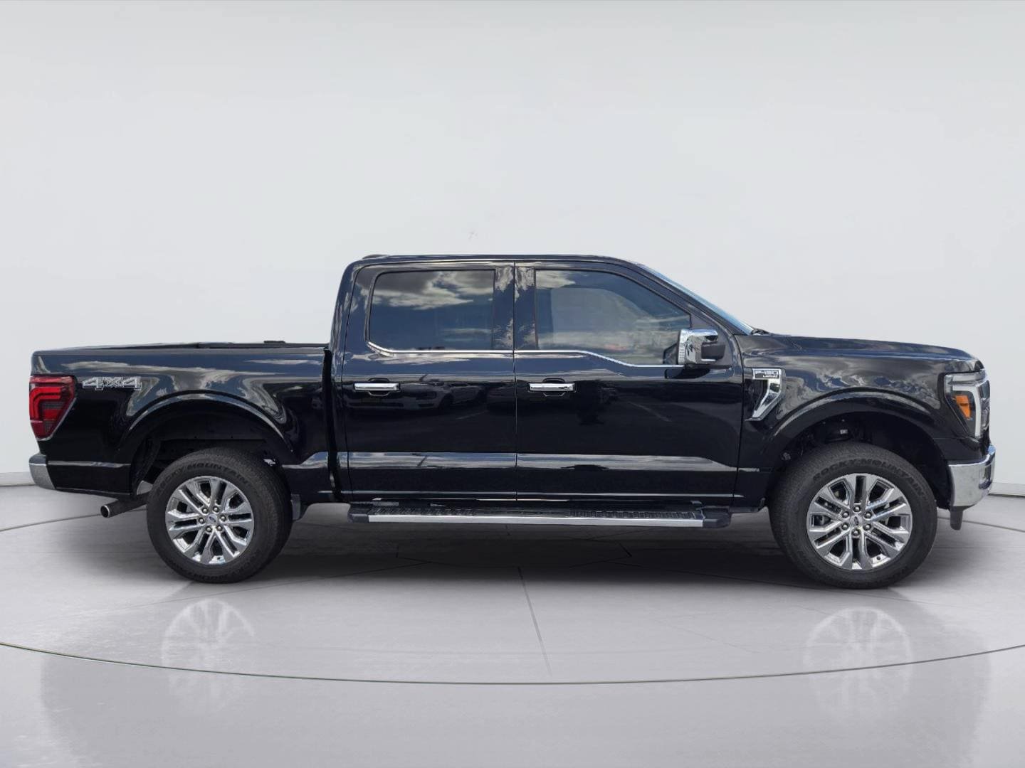 Certified 2024 Ford F150 Lariat AWD/4WD image 7