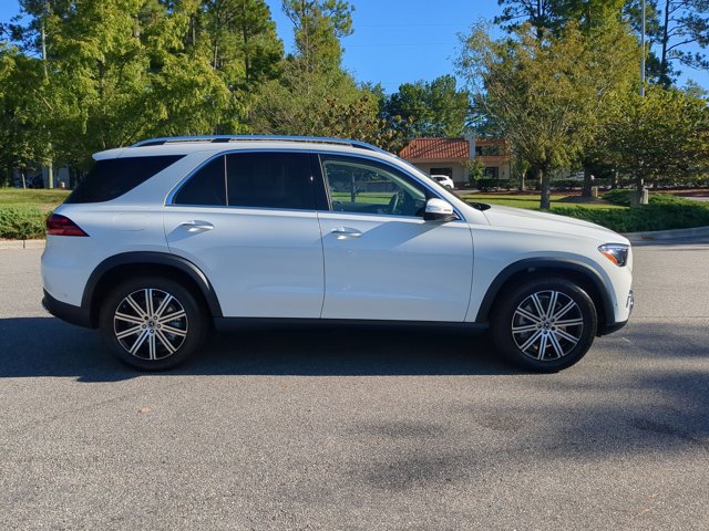 Used 2026 Mercedes-Benz GLE 450e 4MATIC image 3