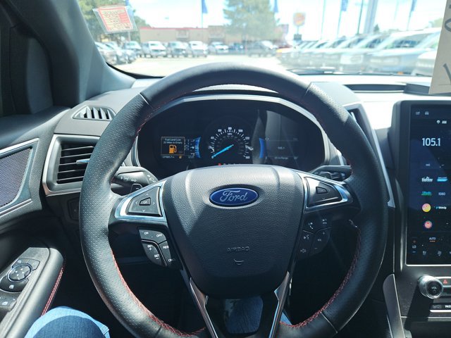 Certified 2024 Ford Edge ST-Line w/ Class II Trailer Tow Package AWD/4WD image 14