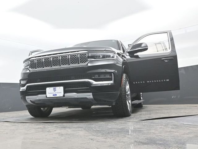 Used 2023 Jeep Grand Wagoneer Series II w/ Premium Group II AWD/4WD image 33