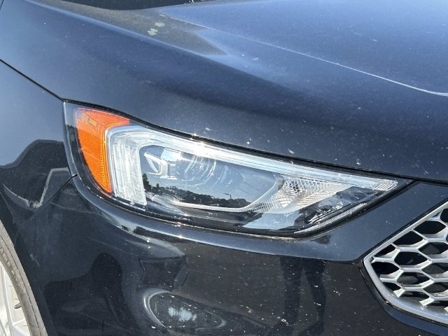Certified 2024 Ford Edge SEL w/ Convenience Package AWD/4WD image 4