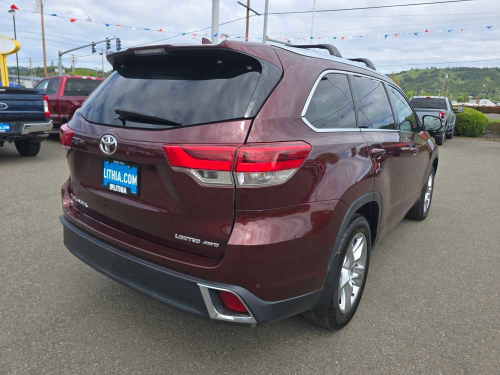 Used 2018 Toyota Highlander Limited AWD/4WD image 5