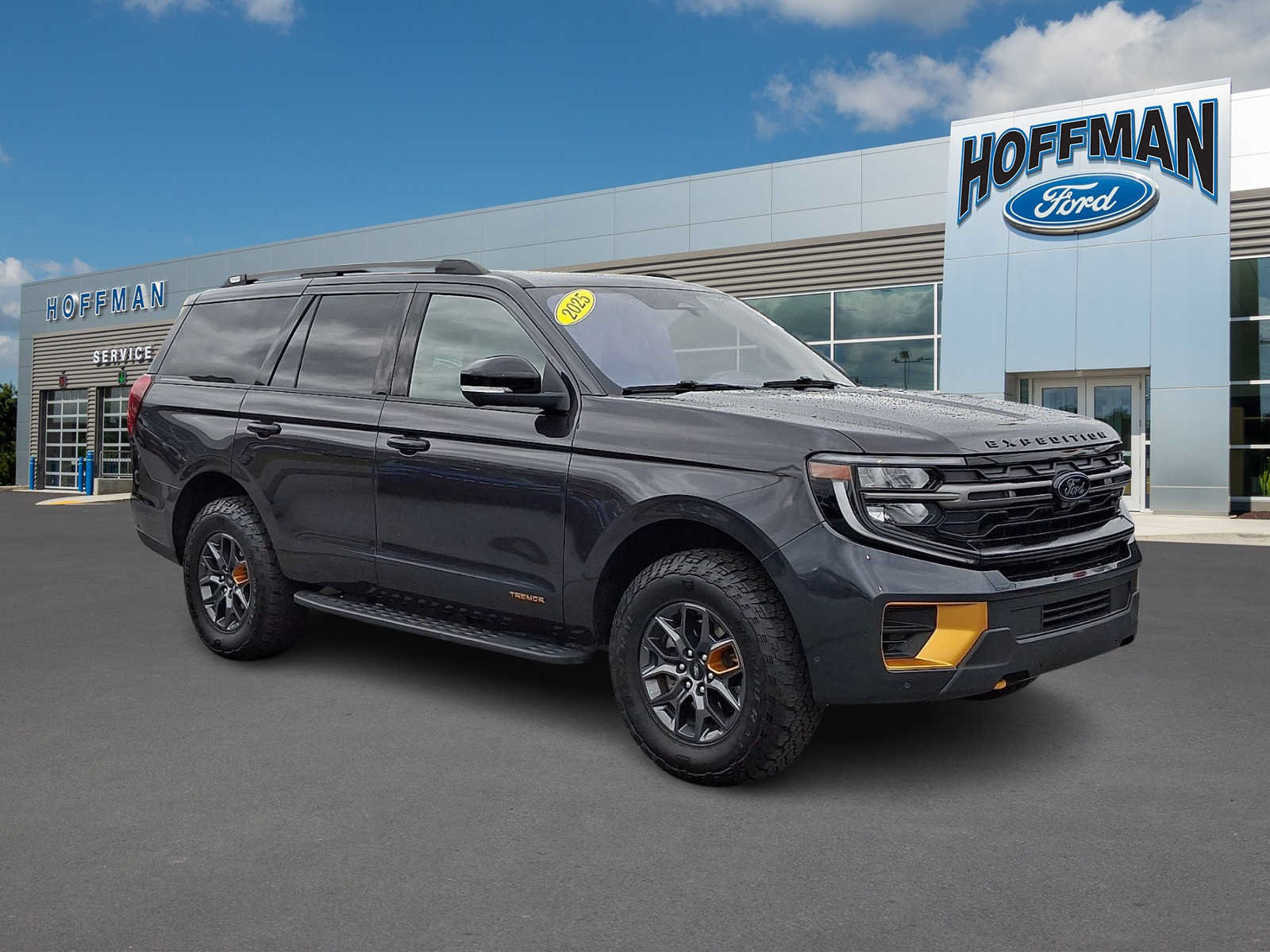 Certified 2025 Ford Expedition Tremor AWD/4WD image 1