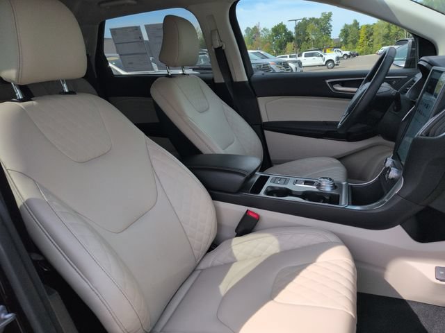 Certified 2023 Ford Edge Titanium AWD/4WD image 15