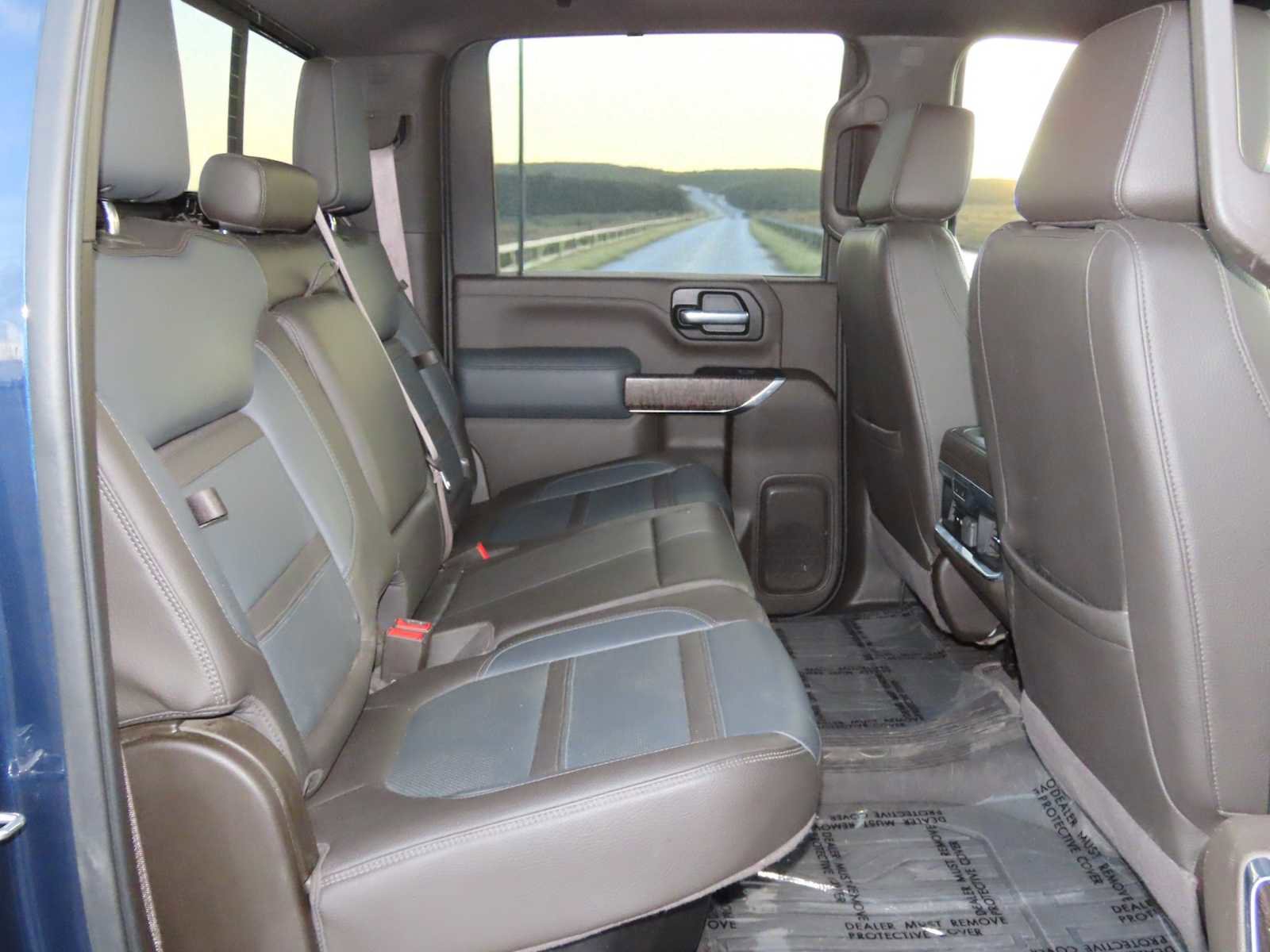 Used 2022 GMC Sierra 3500 Denali w/ Denali Ultimate Package image 26