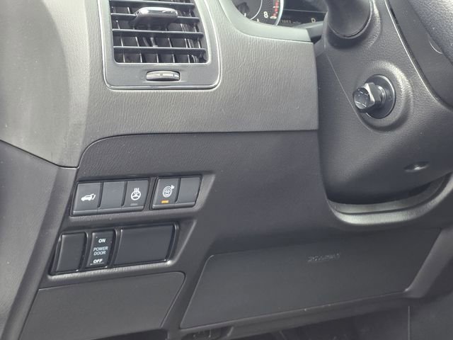Used 2023 Nissan Armada SL w/ Midnight Edition Package RWD image 16