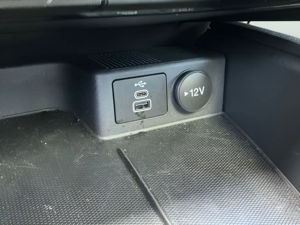 Certified 2025 Ford Escape Active w/ Tech Pack #1 FWD image 30