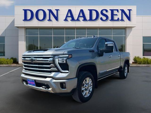 Used 2024 Chevrolet Silverado 2500 High Country w/ LPO, Dark Essentials Package AWD/4WD image 1