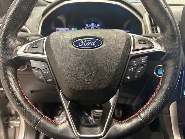 Certified 2021 Ford Edge ST-Line AWD/4WD image 9