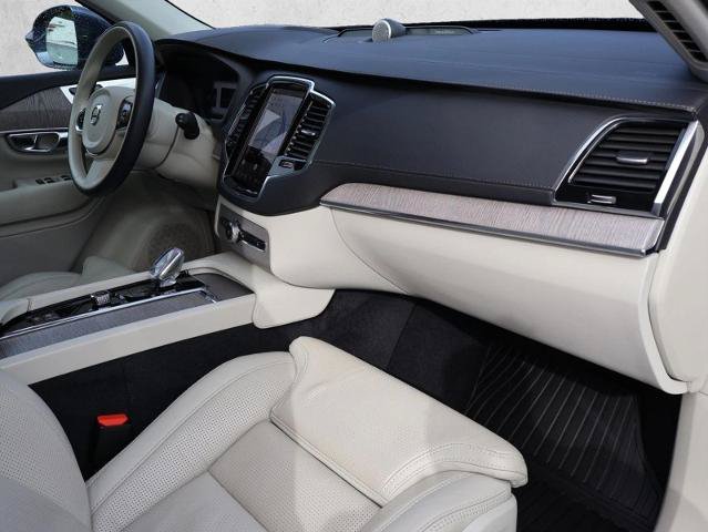 Used 2023 Volvo XC90 B6 Ultimate w/ Protection Package Premier AWD/4WD image 26