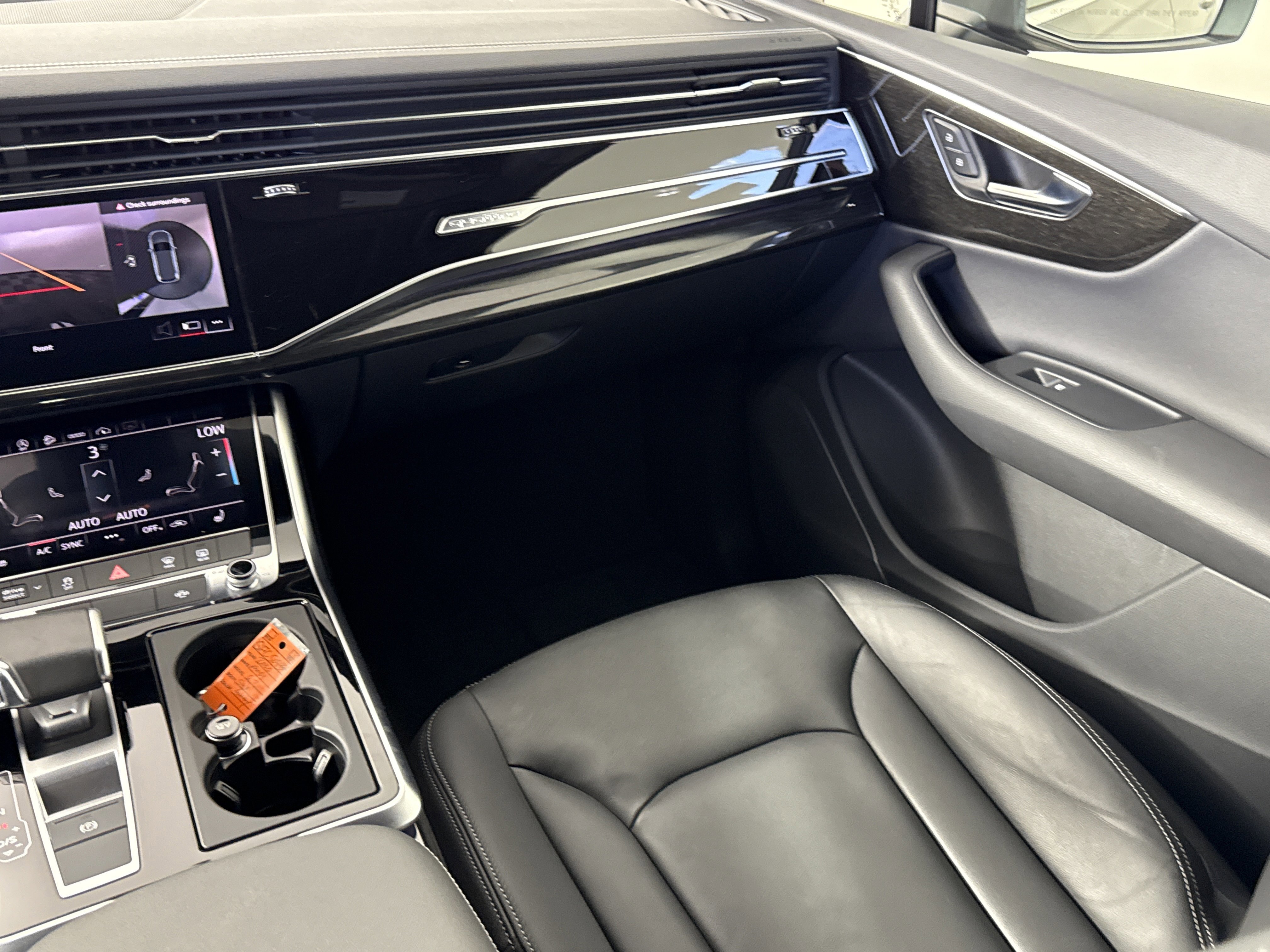 Used 2025 Audi Q7 2.0T Premium w/ Convenience Package image 12