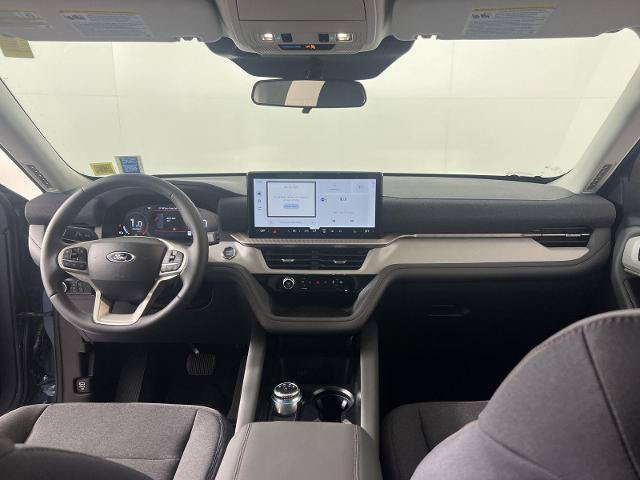Certified 2026 Ford Explorer Active AWD/4WD image 3
