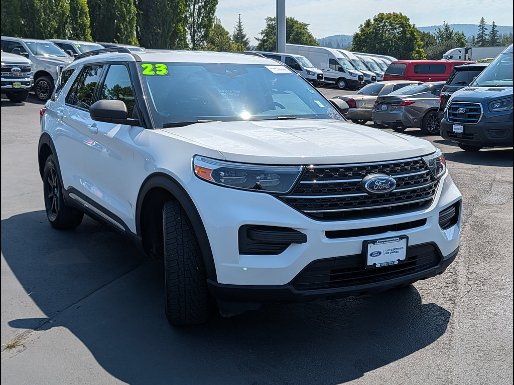 Certified 2023 Ford Explorer XLT AWD/4WD image 4