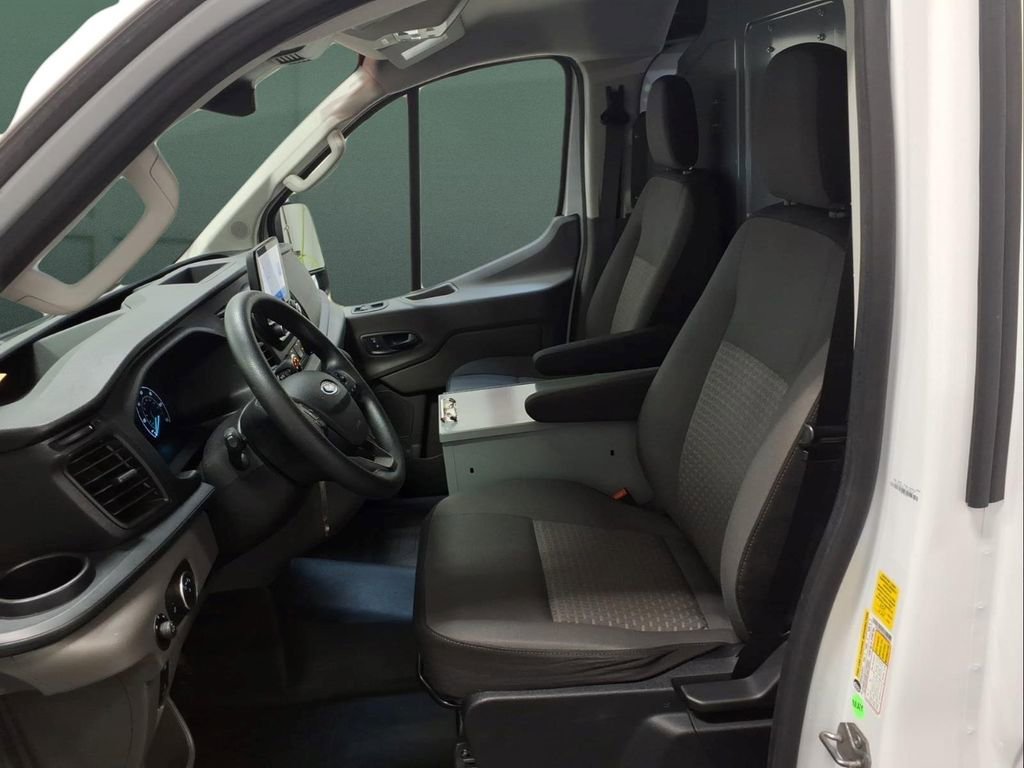 Certified 2021 Ford Transit 150 Low Roof AWD image 22