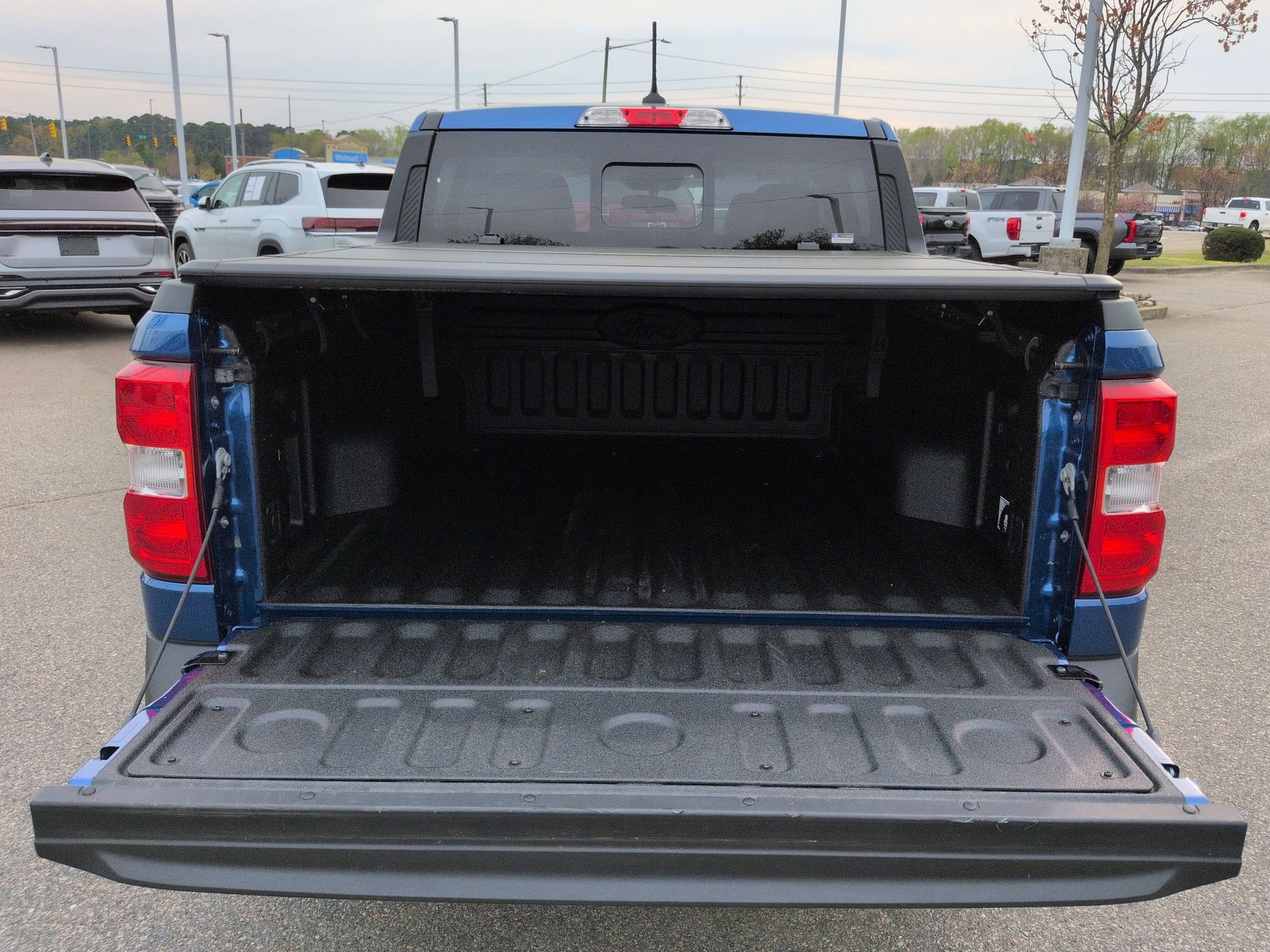 Certified 2024 Ford Maverick Lariat image 31