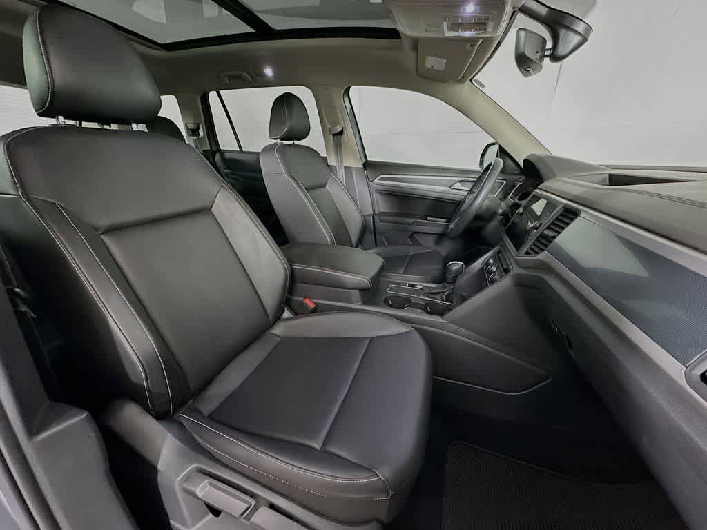 Used 2021 Volkswagen Atlas SE FWD image 15