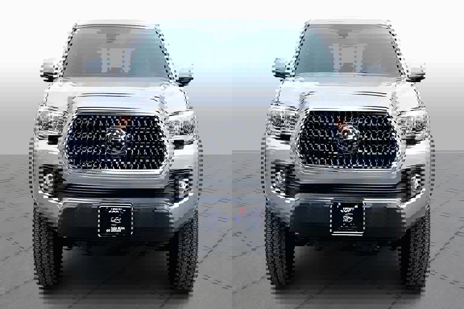 Used 2018 Toyota Tacoma TRD Off-Road image 7