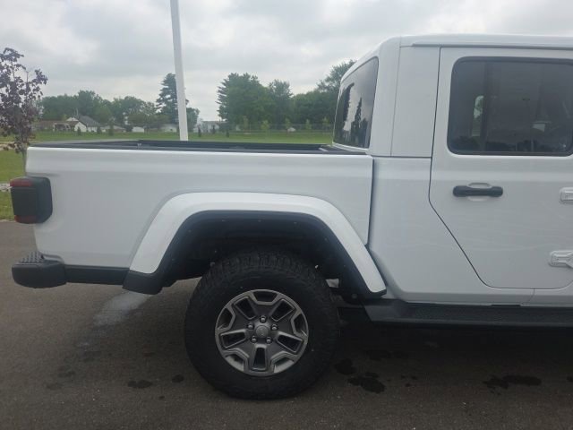 Used 2022 Jeep Gladiator Overland w/ LED Lighting Group AWD/4WD image 8