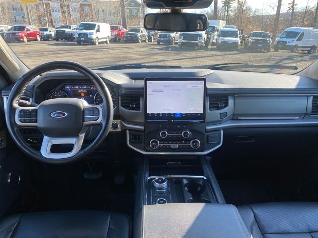 Certified 2023 Ford Expedition XLT image 13