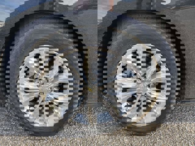 Used 2022 Chevrolet Malibu LT image 4