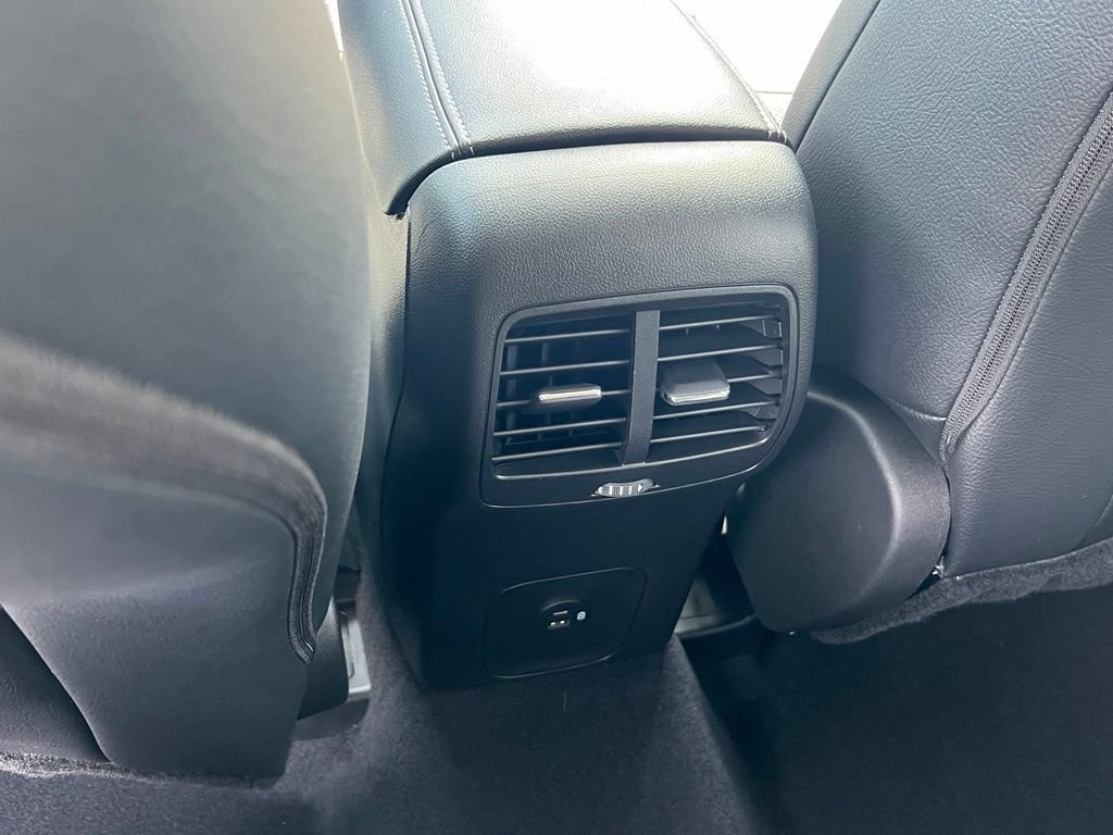 Certified 2022 Ford Escape SE w/ Convenience Package AWD/4WD image 16