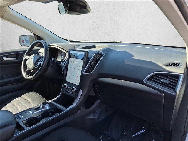 Certified 2021 Ford Edge SE FWD image 21