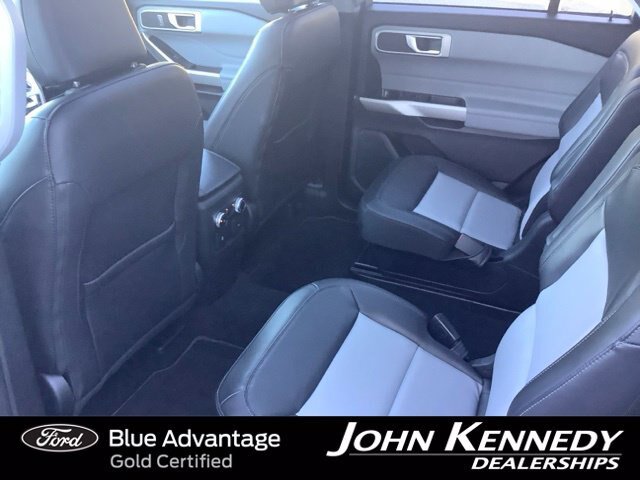Certified 2023 Ford Explorer XLT w/ Equipment Group 202A AWD/4WD image 32