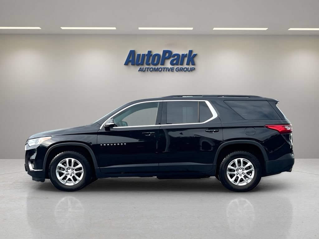 Used 2018 Chevrolet Traverse LT w/ LPO, 'HIT The Road' Package AWD/4WD image 4