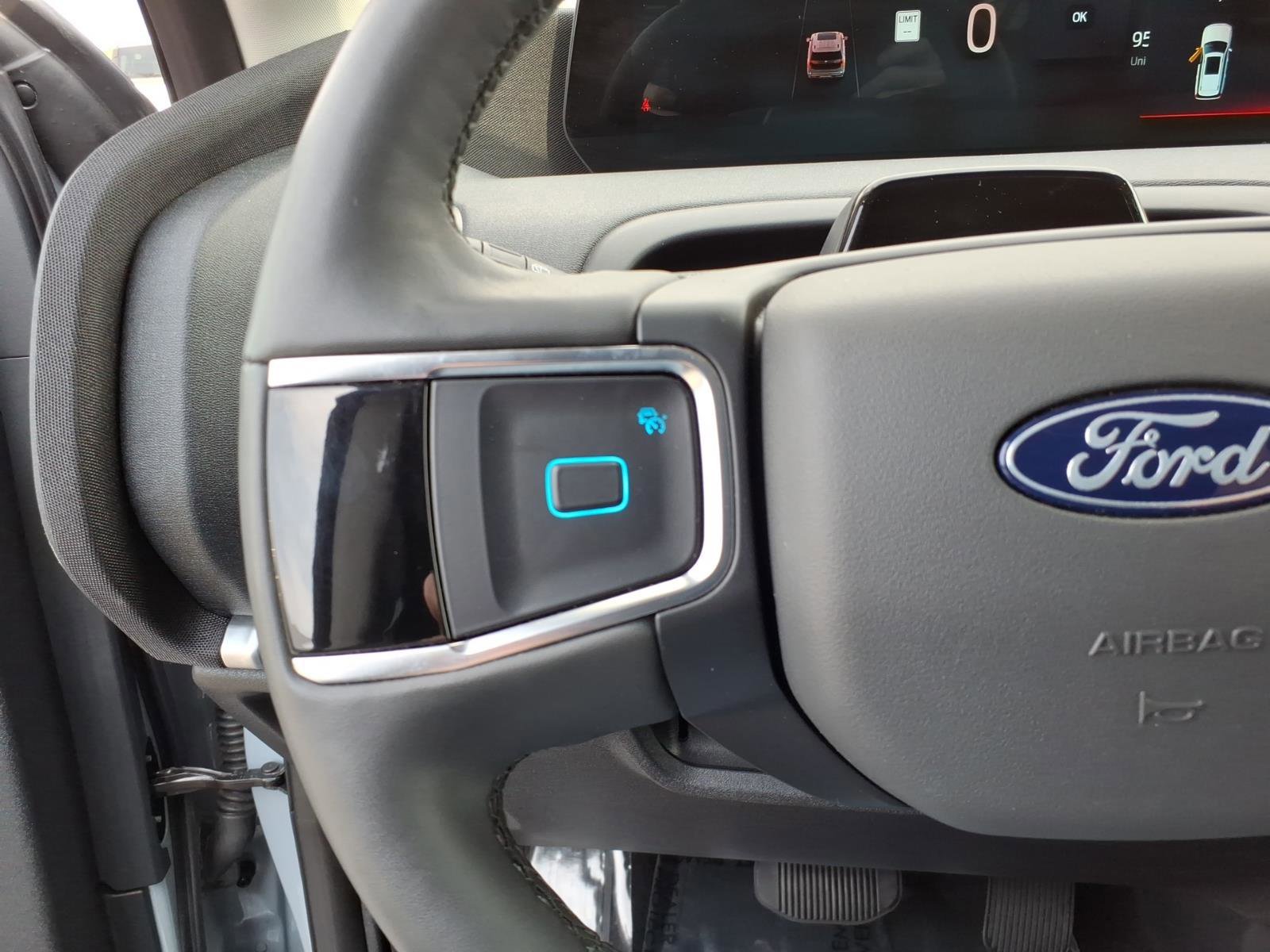 Certified 2025 Ford Expedition Max Active image 16